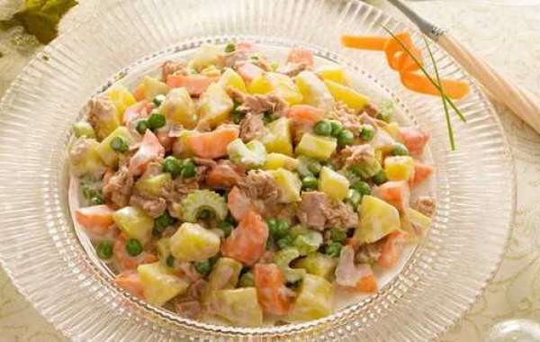 Aprenda a fazer uma salada para um fim de ano fitness