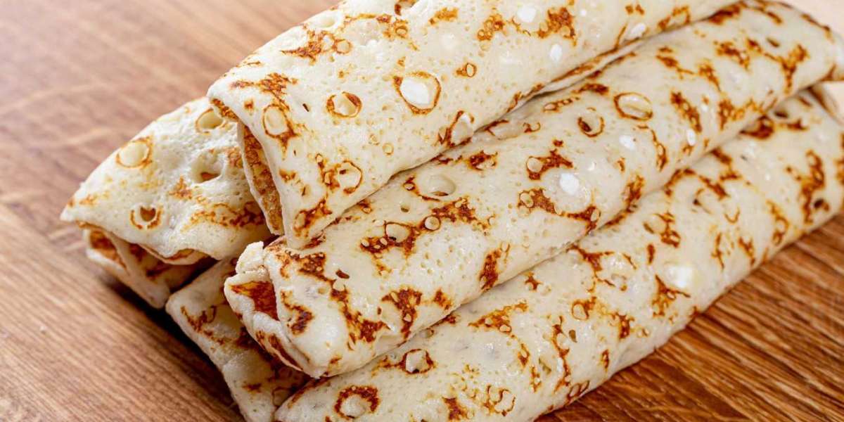 Panqueca de whey carne moida com molho de espinafre