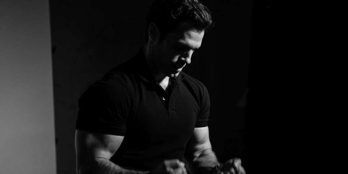 Os 15 melhores exercícios básicos em casa ou na academia