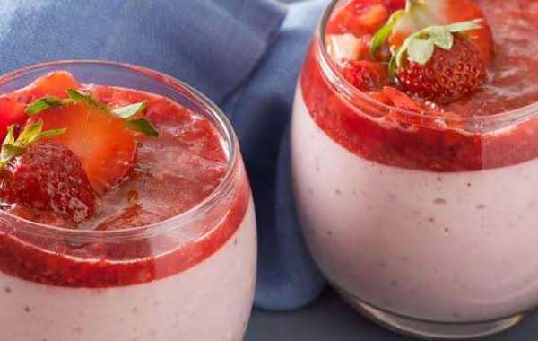 MOUSSE LOW CARB DE MORANGO