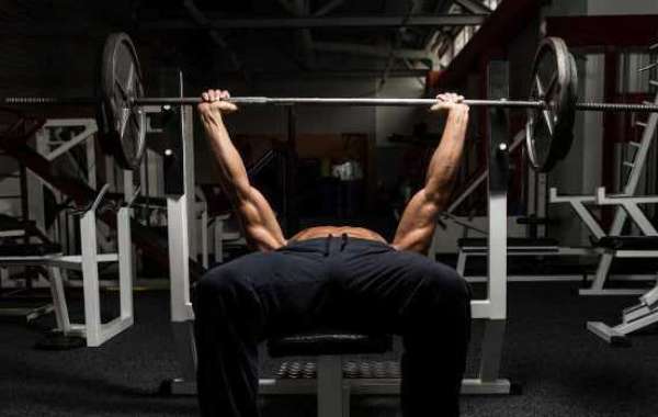 Fazendo um puxão no peito Benefícios e técnicas