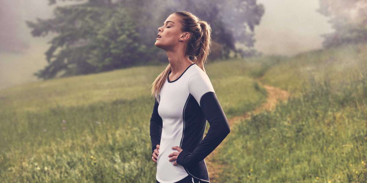Quanto devemos tomar de água durante o treino? Saiba aqui!