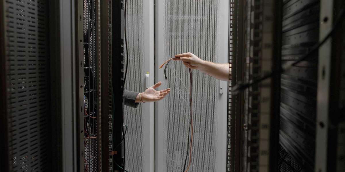 Por dentro dos 'hotéis' secretos onde mora a Internet