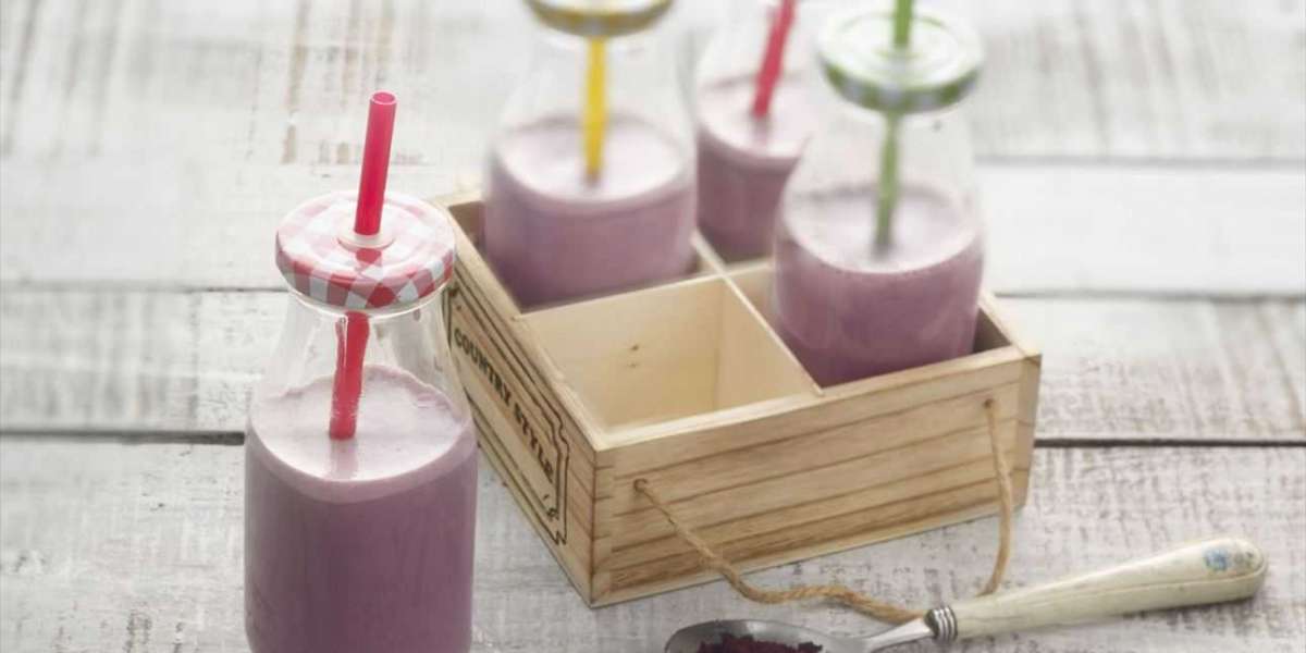 Smothie de iogurte, whey, açaí e aveia