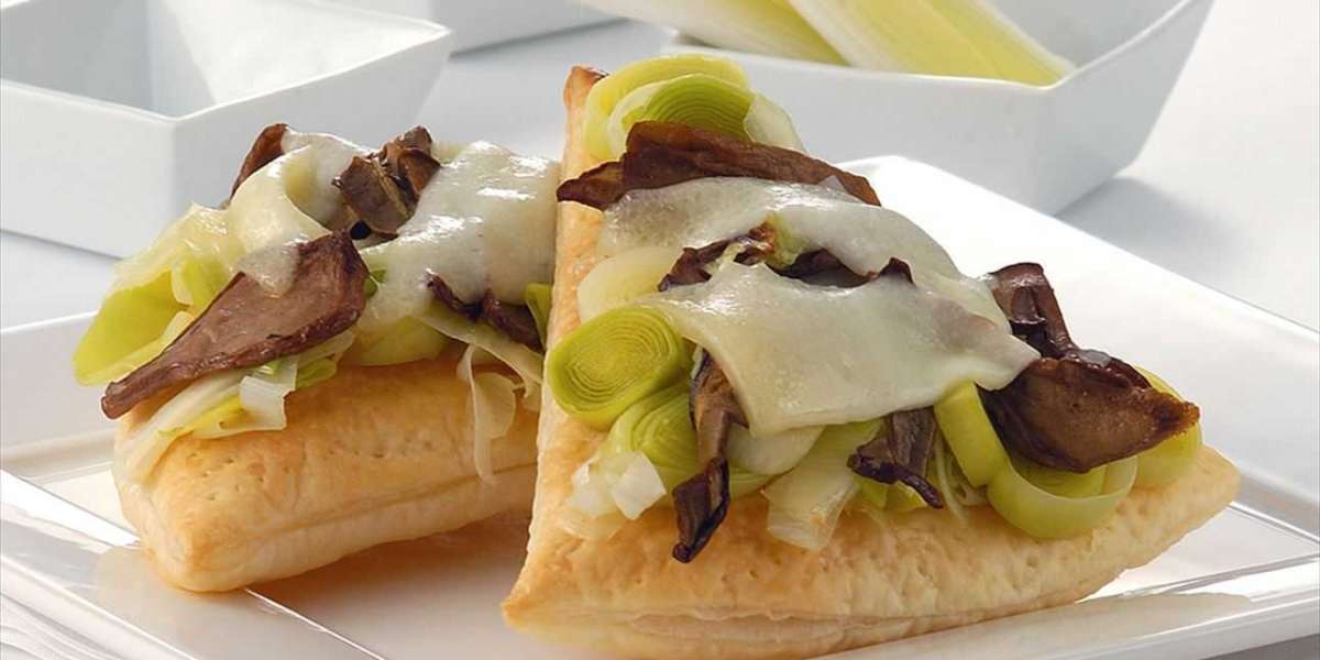 Pastel fitness com alho-poró