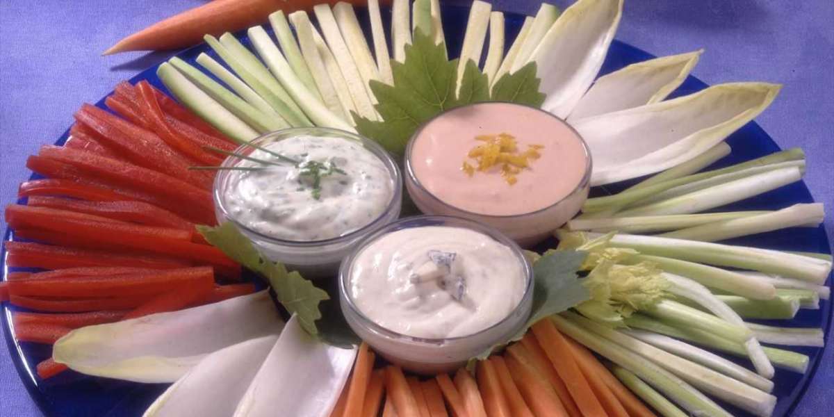 Crudités com maionese de whey