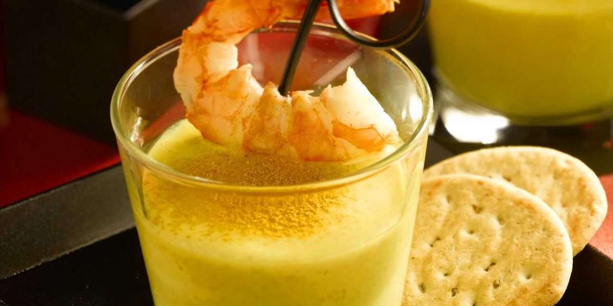 Camarão com creme de whey e curry