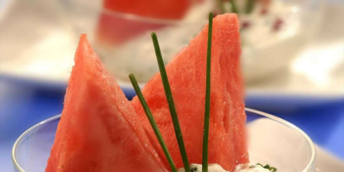 Melancia com creme de queijo e whey