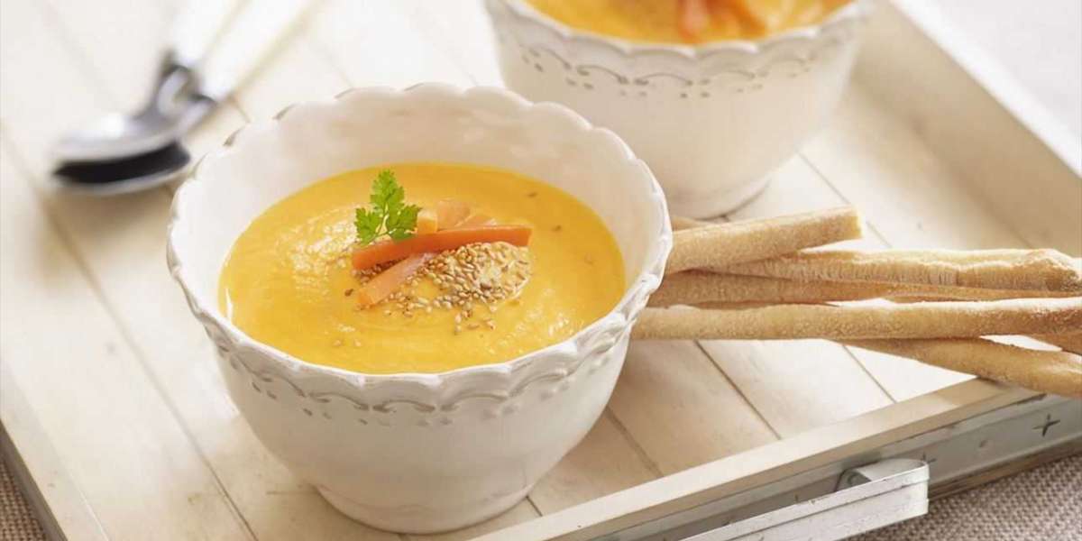 Creme de cenoura com especiarias e whey