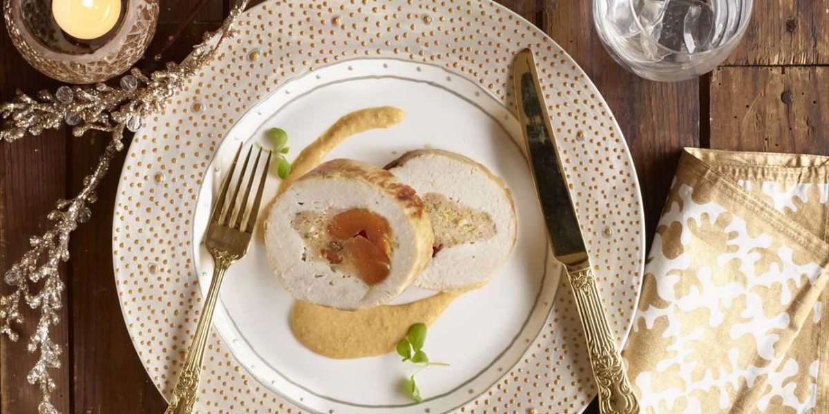 Frango de Natal com molho de whey e amêndoas torradas