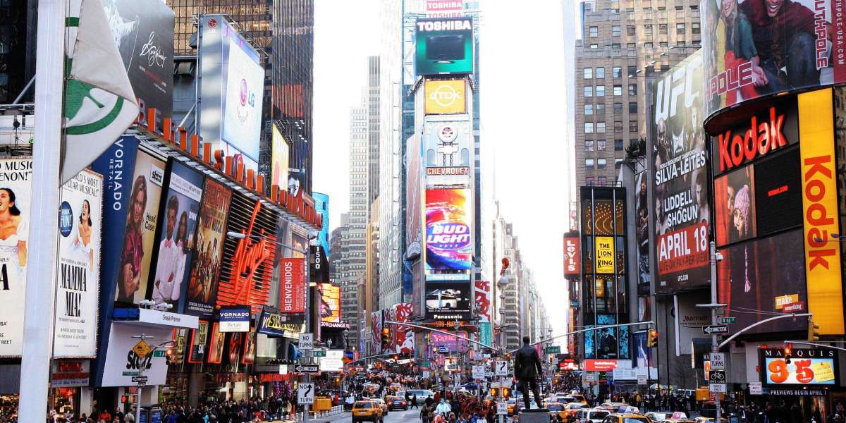 Todos somos um algoritmo. Os anúncios da Internet também te seguem na vida real