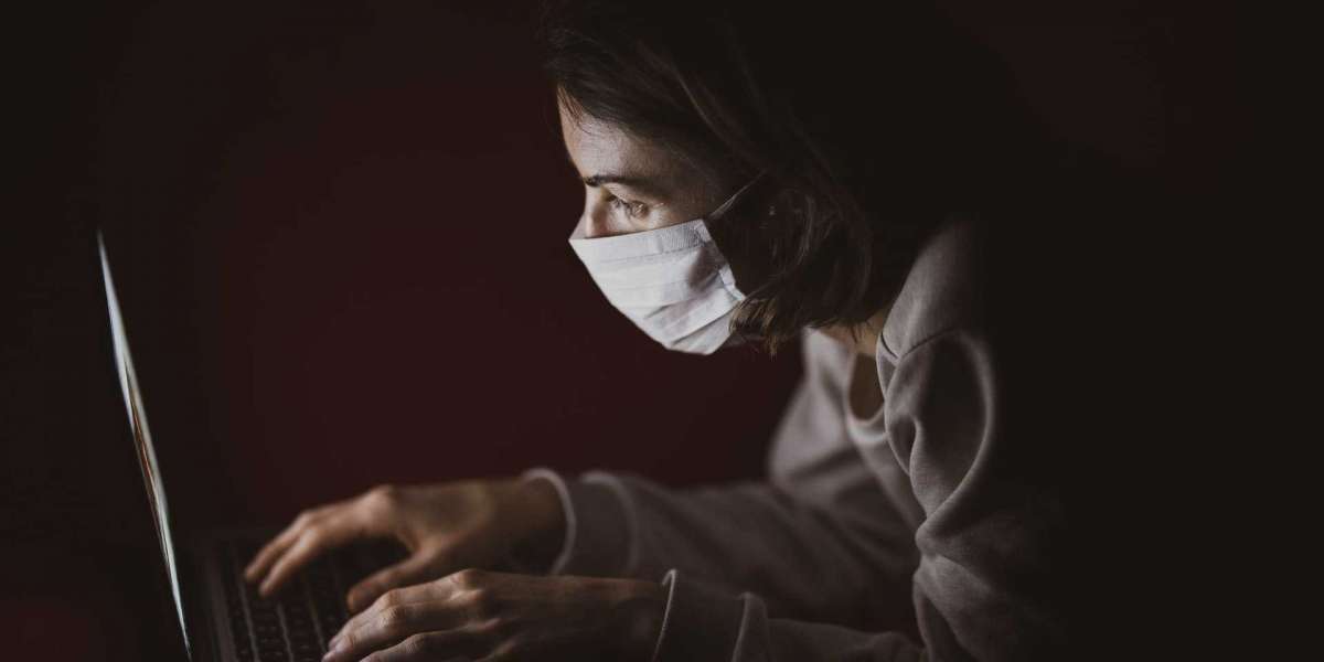 1 ano depois: enquanto a Covid-19 se enfurece, nossa privacidade cai