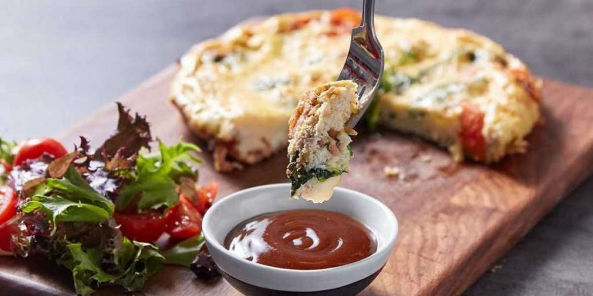 Omelete de café da manhã um pequeno almoço fitness