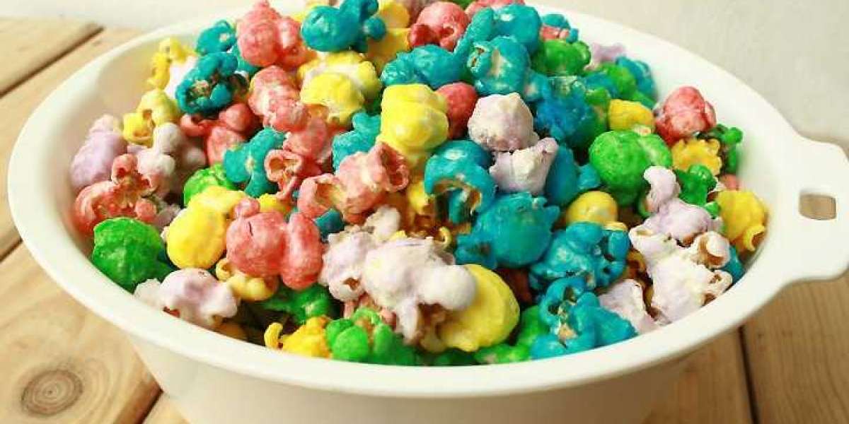 Pipoca colorida para deixar o lanche muito mais gostoso!