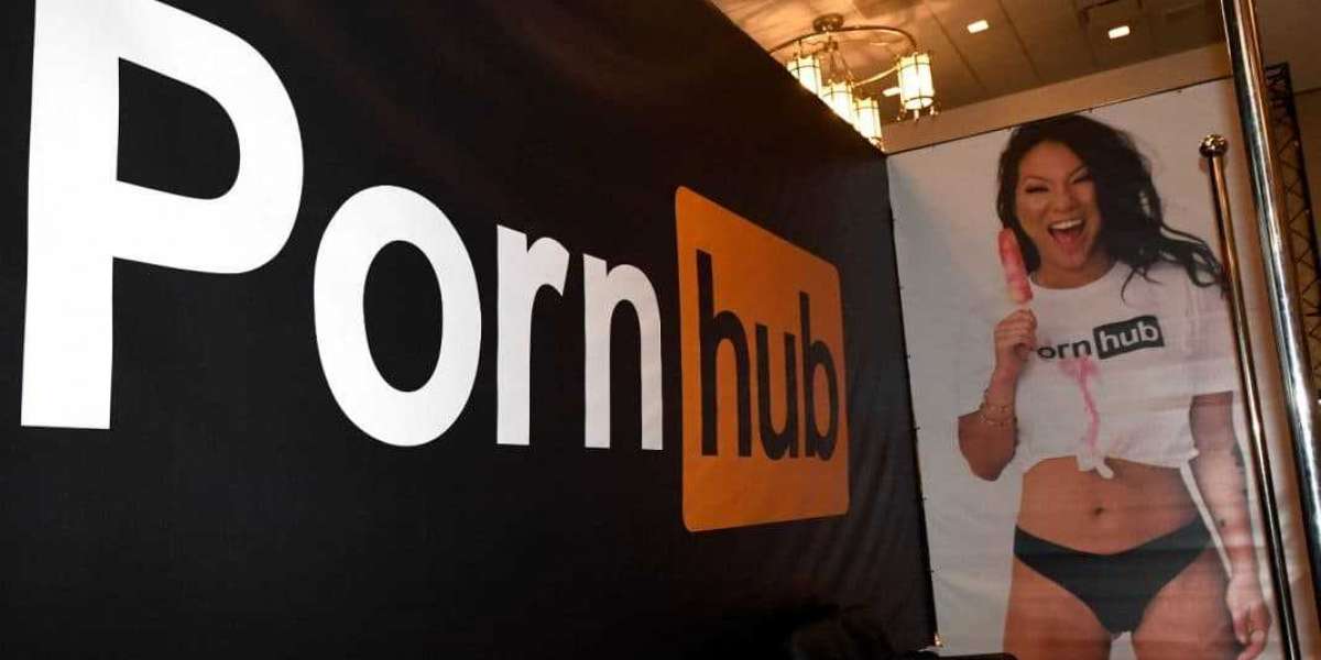 Pornhub revela como modera o seu conteúdo