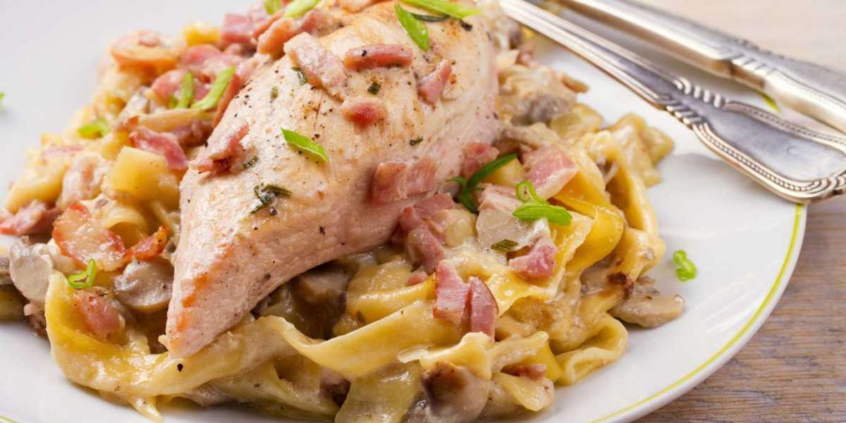 Salada Cremosa de Macarrão e Whey