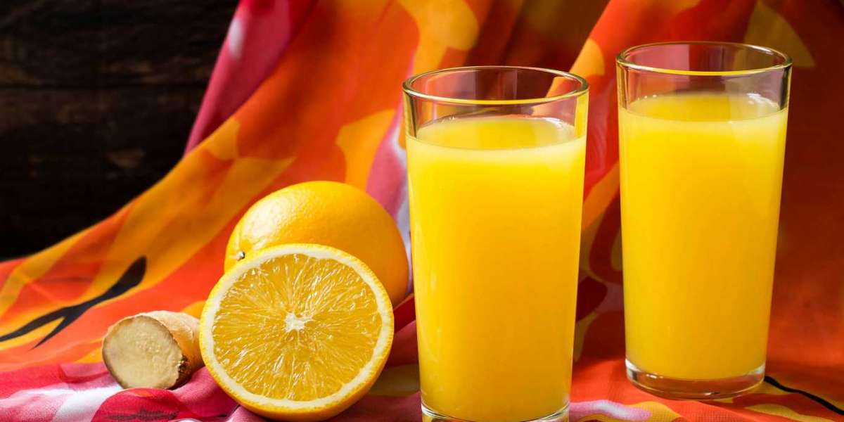 Detox de laranja e morango que ajuda emagrecer