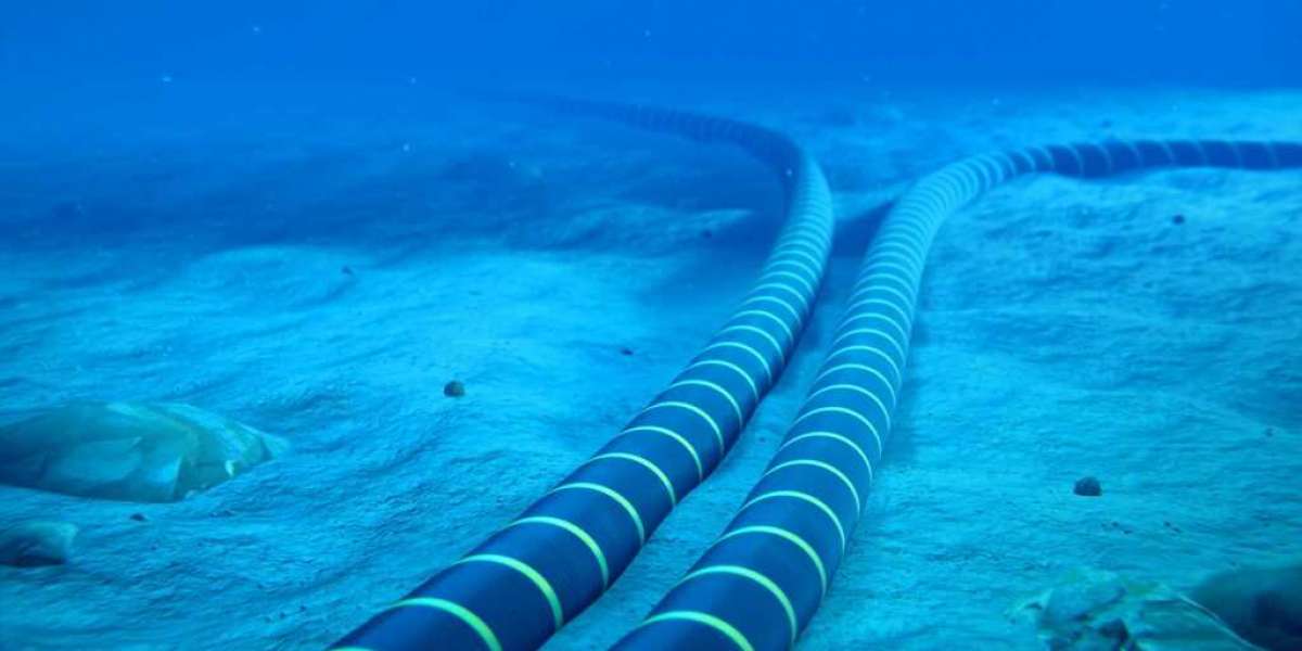 Mais de US $ 8 bilhões em investimentos em cabos submarinos no pipeline