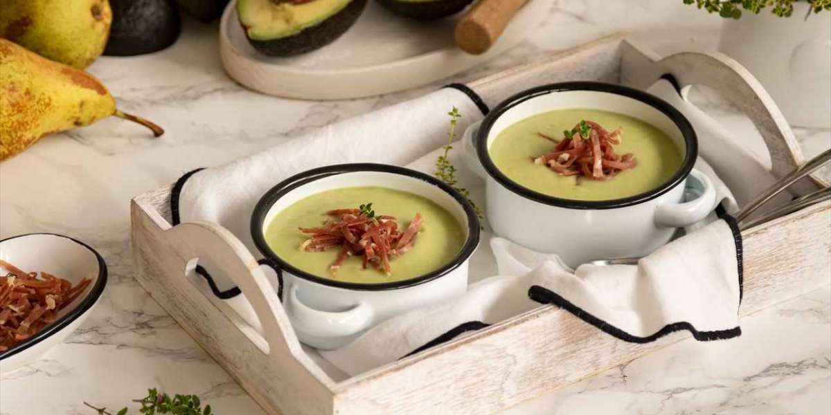 Creme de abacate whey e peras com presunto