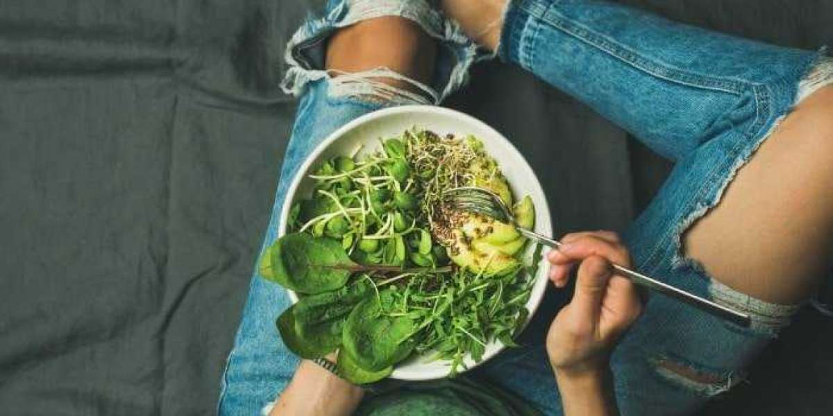 O que é dieta de reposição do metabolismo? Funciona ou é apenas uma tendência?