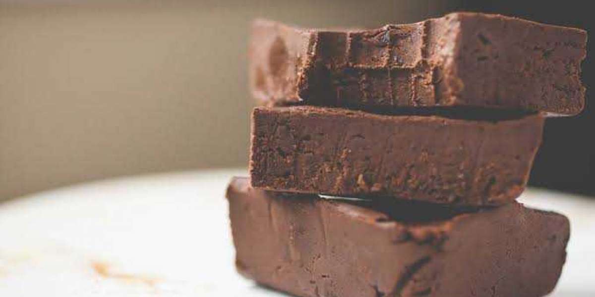 Fudge fitness de páscoa com 3 ingredientes