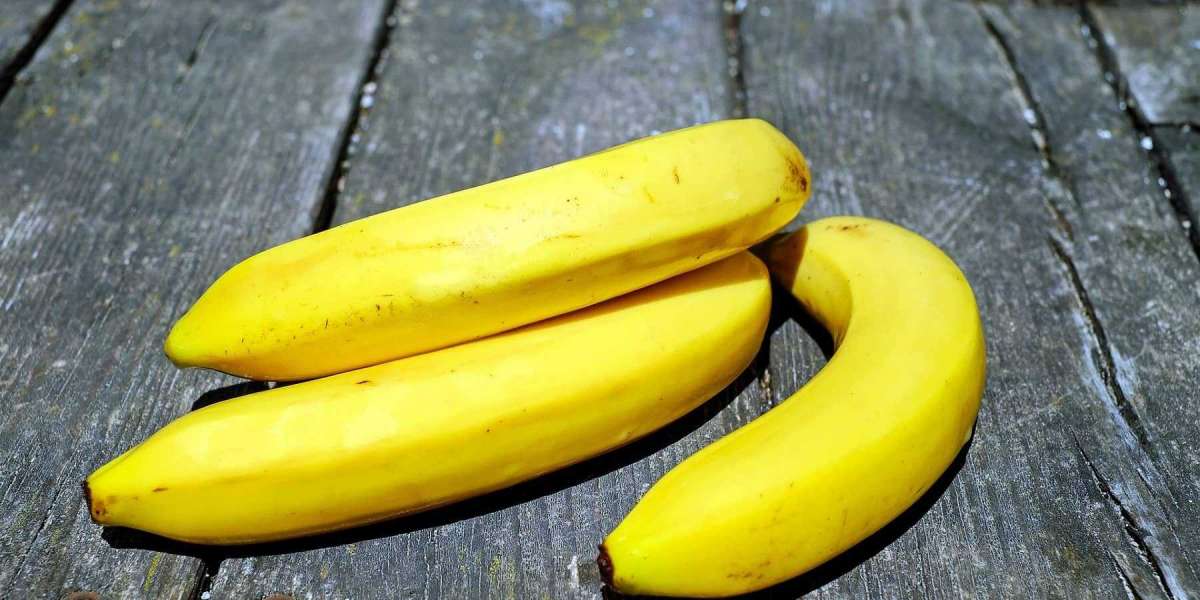 Quantas calorias tem uma banana? Benefícios e ideias para lanches